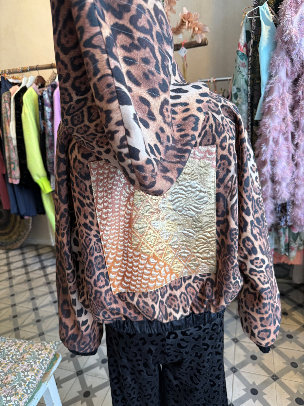 HOODIE / 100% Italian wool leopard