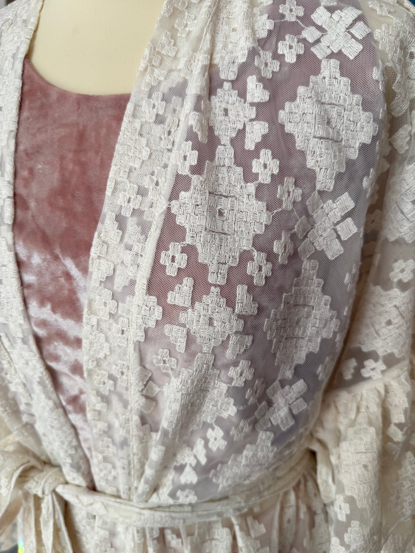 Ruffle/ Natural White/ Boho Chic