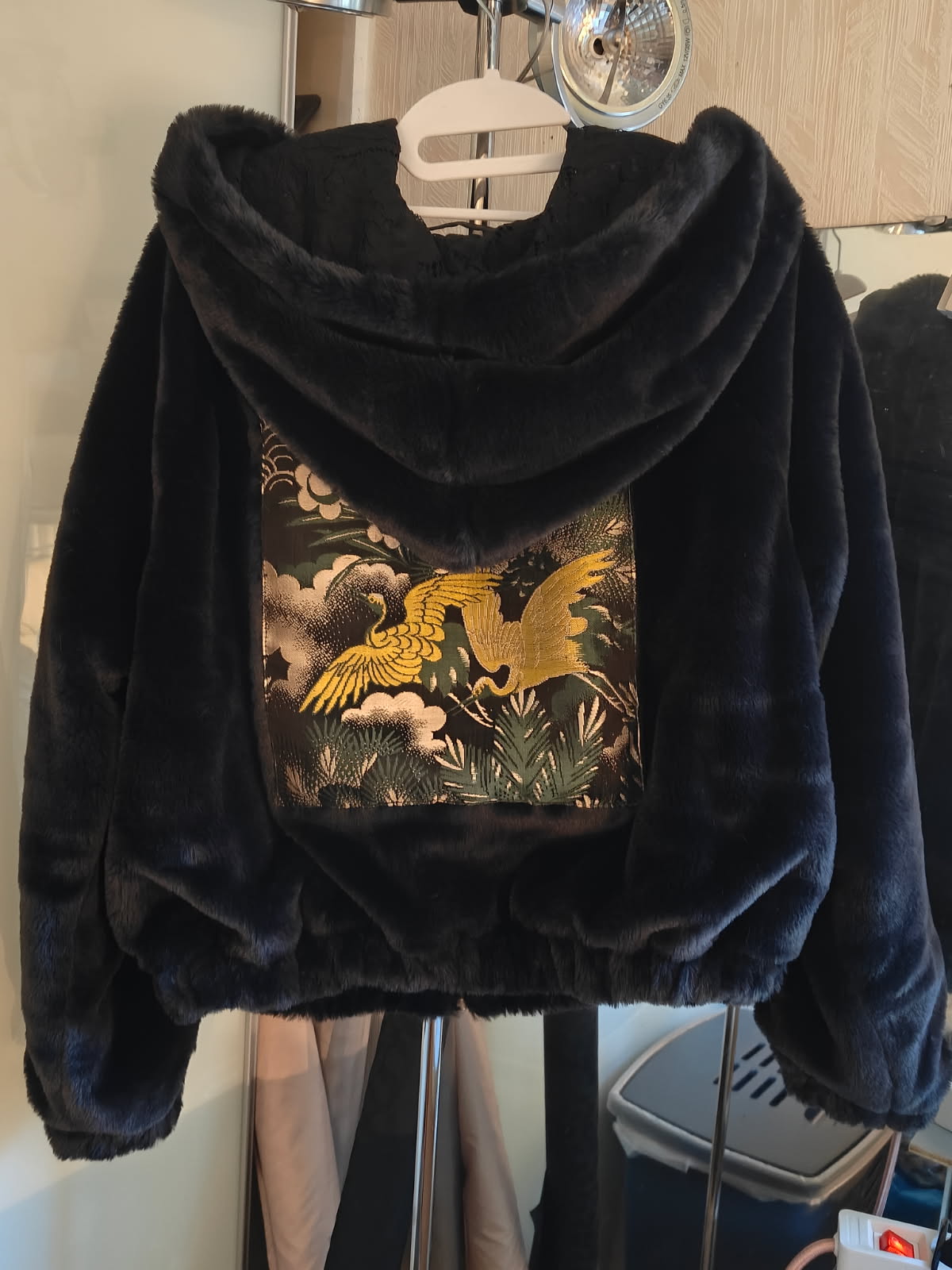Order Kirsi