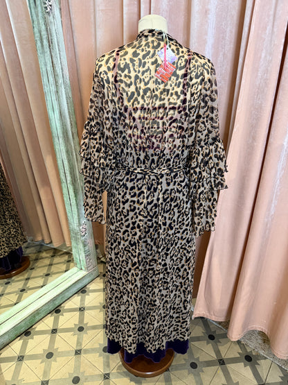 Ruffle/ Leopard mesh