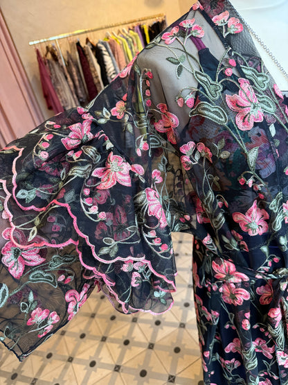 Ruffle/ Andalusian flowers