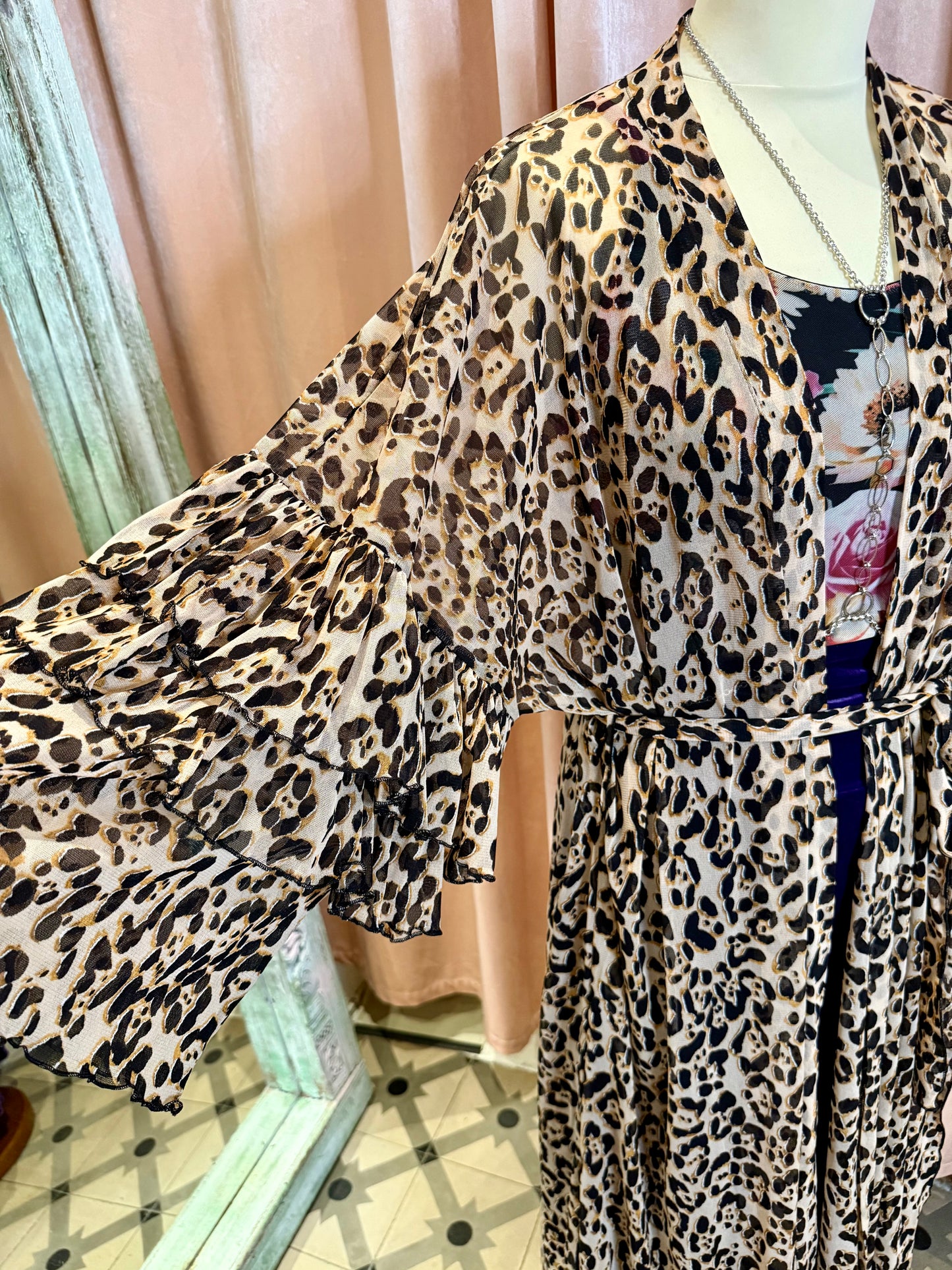 Ruffle/ Leopard mesh