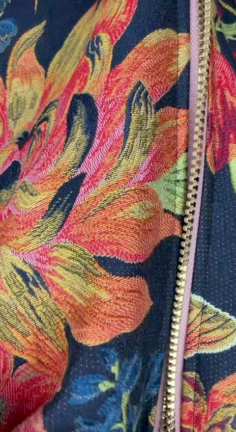 HOODIE / Butterfly garden jaquard with woollen knit sleeves